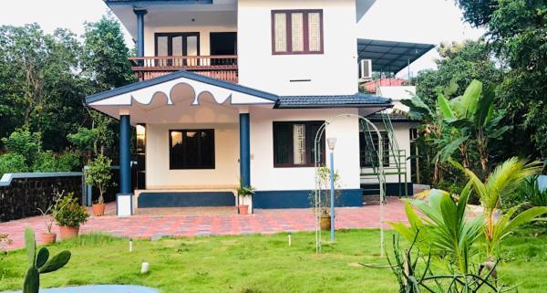 7Th Heaven Kannur Chakkarakkal Extérieur photo
