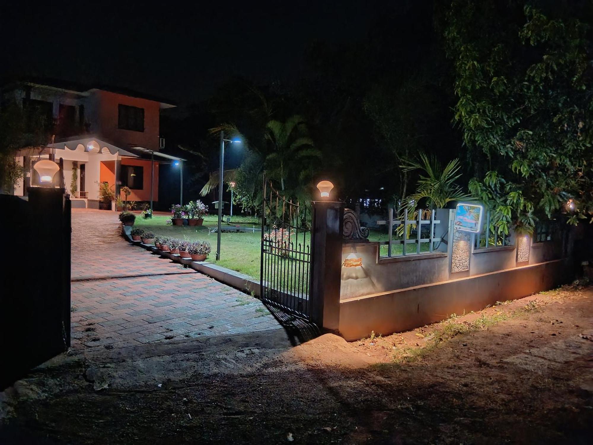 7Th Heaven Kannur Chakkarakkal Extérieur photo